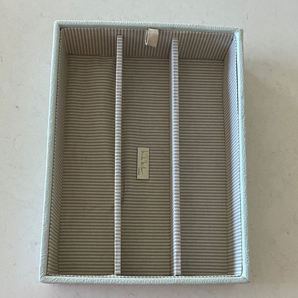 Nicole Miller Home Pebbled Faux Leather‎ 3 Compartment Jewelry Tray Blue Striped